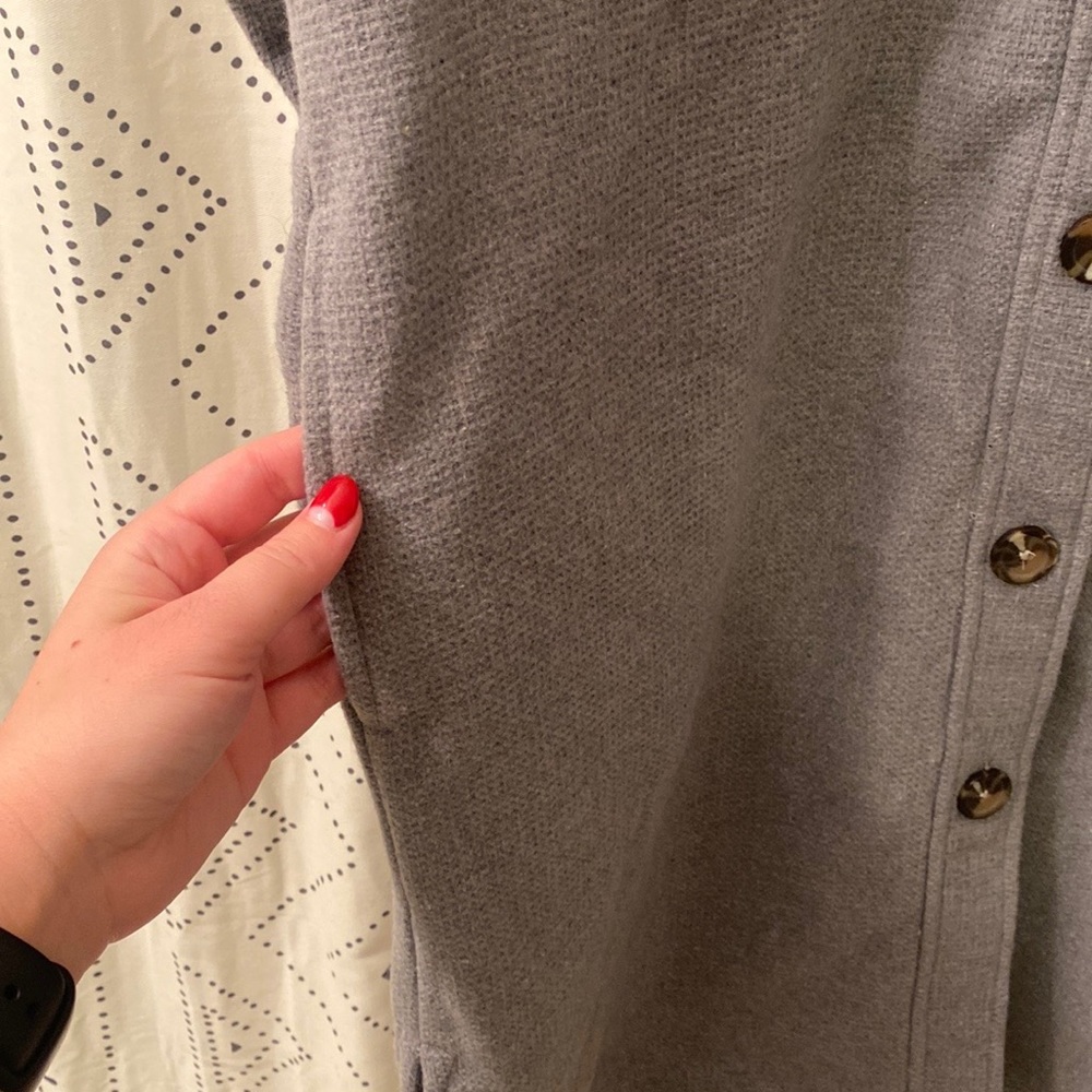 4-Pocket Gray Shacket - Picture 5 of 13